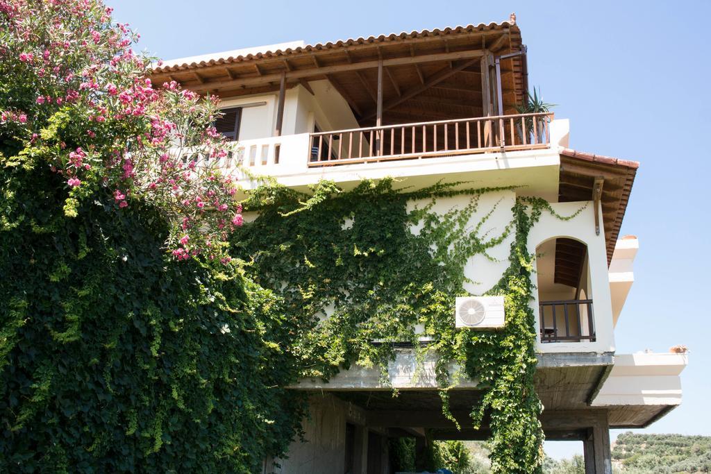 Alexandra Villa Stalós Dış mekan fotoğraf