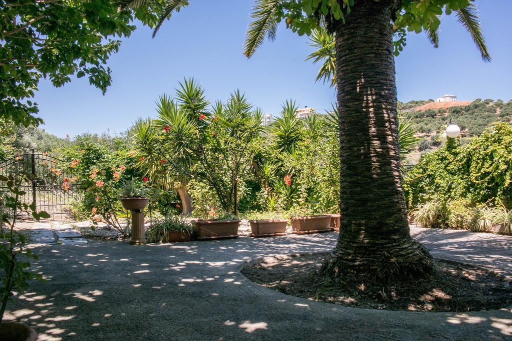 Alexandra Villa Stalós Dış mekan fotoğraf